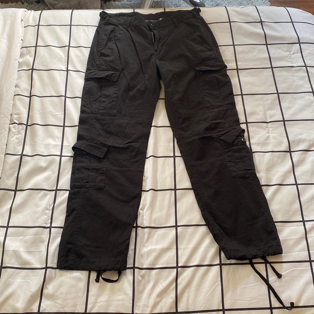Black cargo pants
